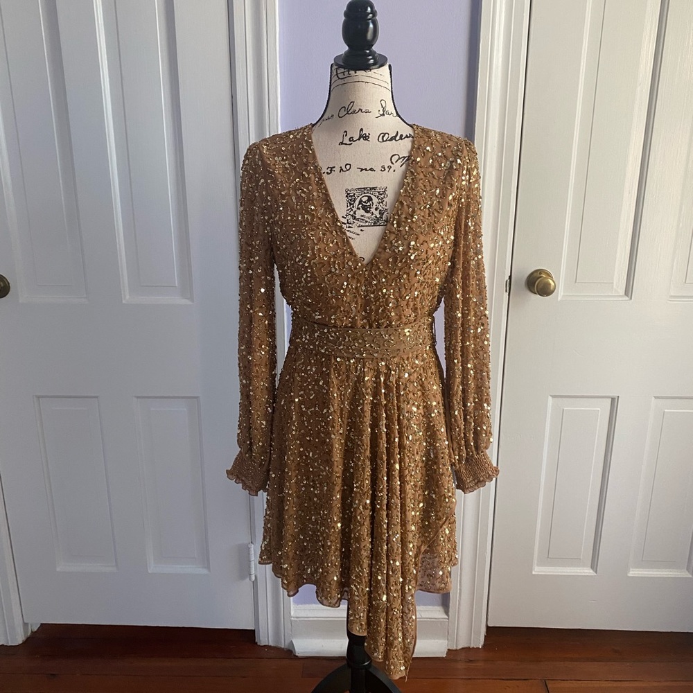 NWT Alice + Olivia Gold Beaded Dress